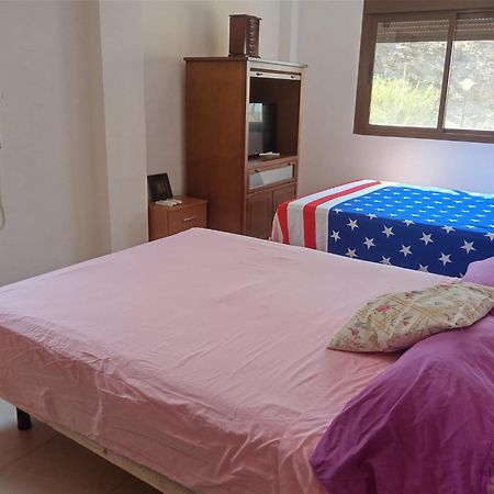 הוילה אדרה Casa Playa De Guainos מראה חיצוני תמונה