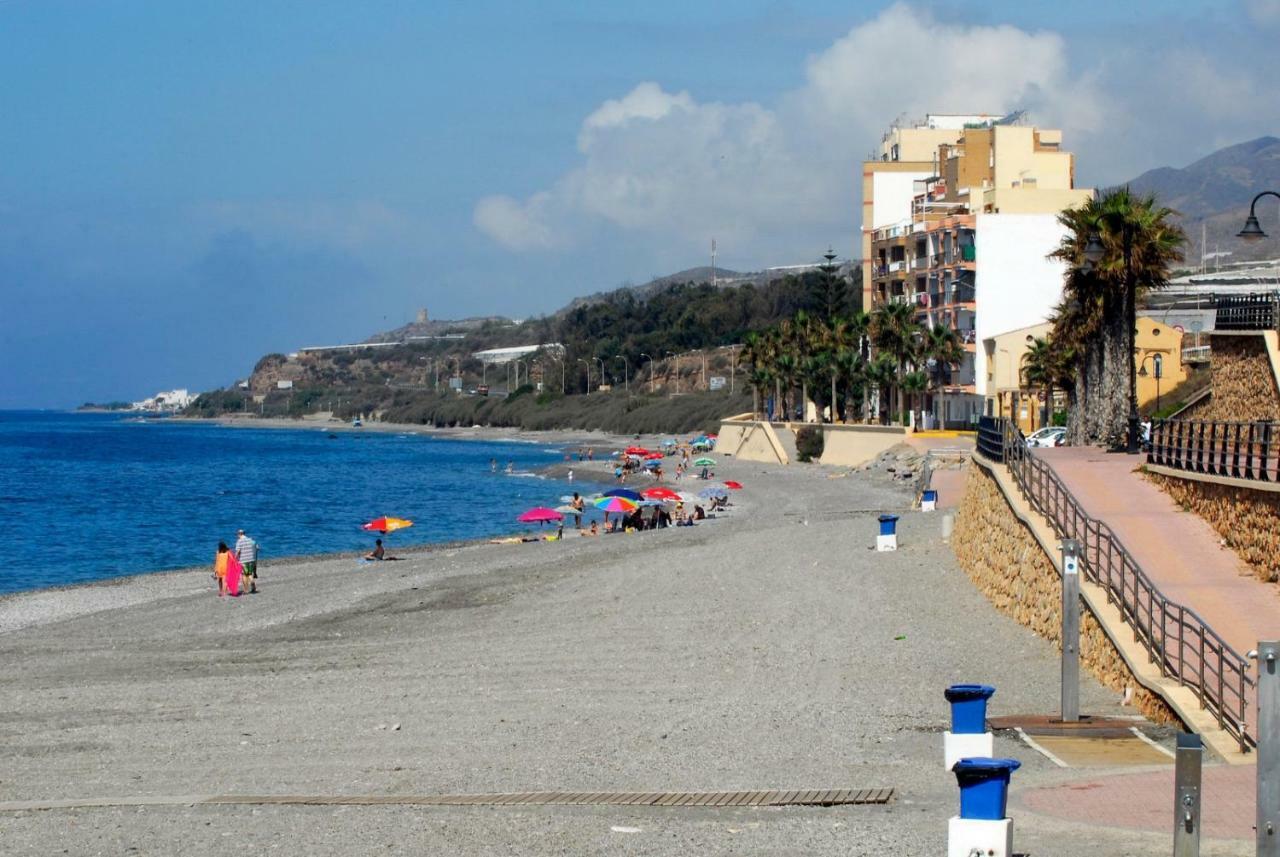 הוילה אדרה Casa Playa De Guainos מראה חיצוני תמונה