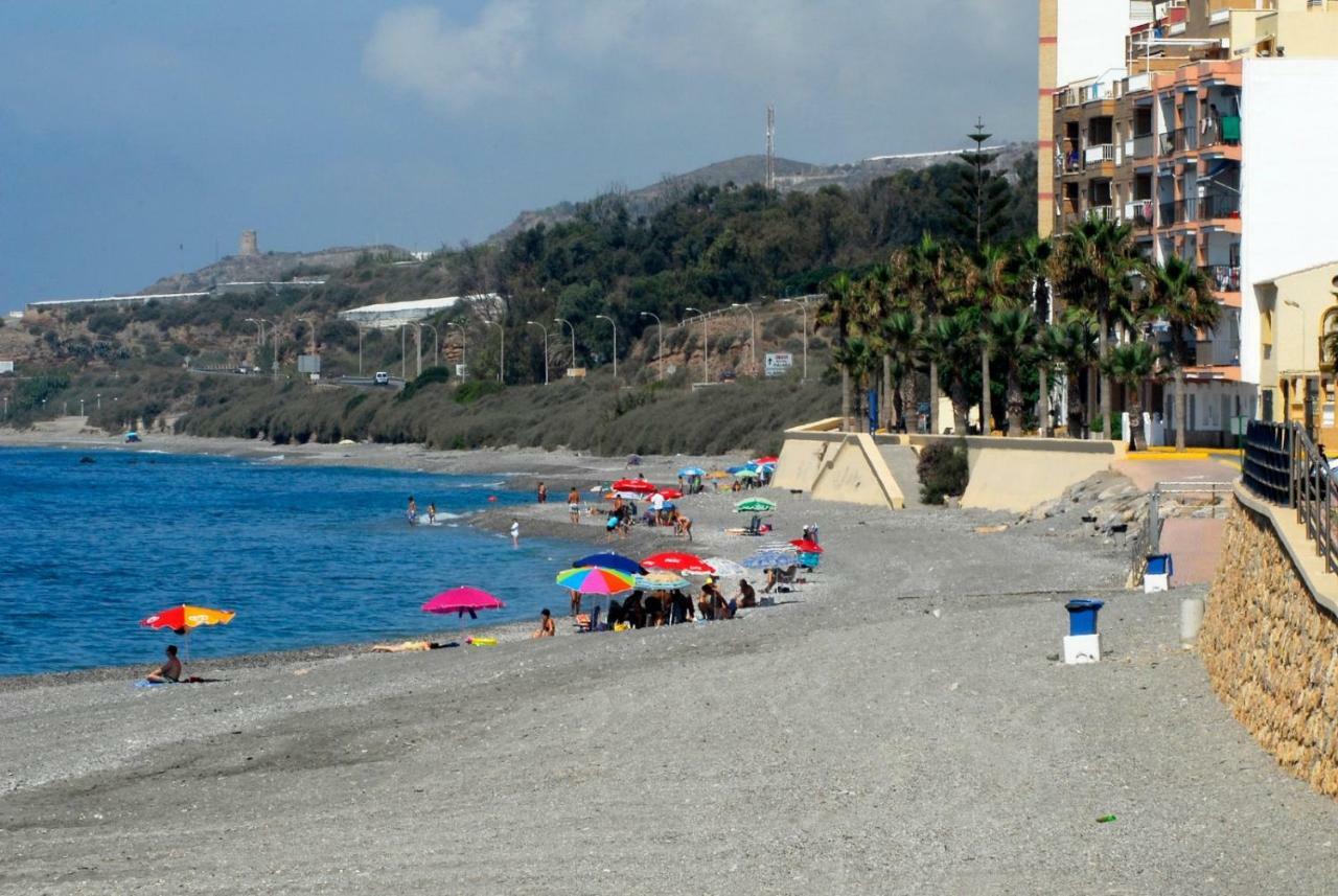 הוילה אדרה Casa Playa De Guainos מראה חיצוני תמונה
