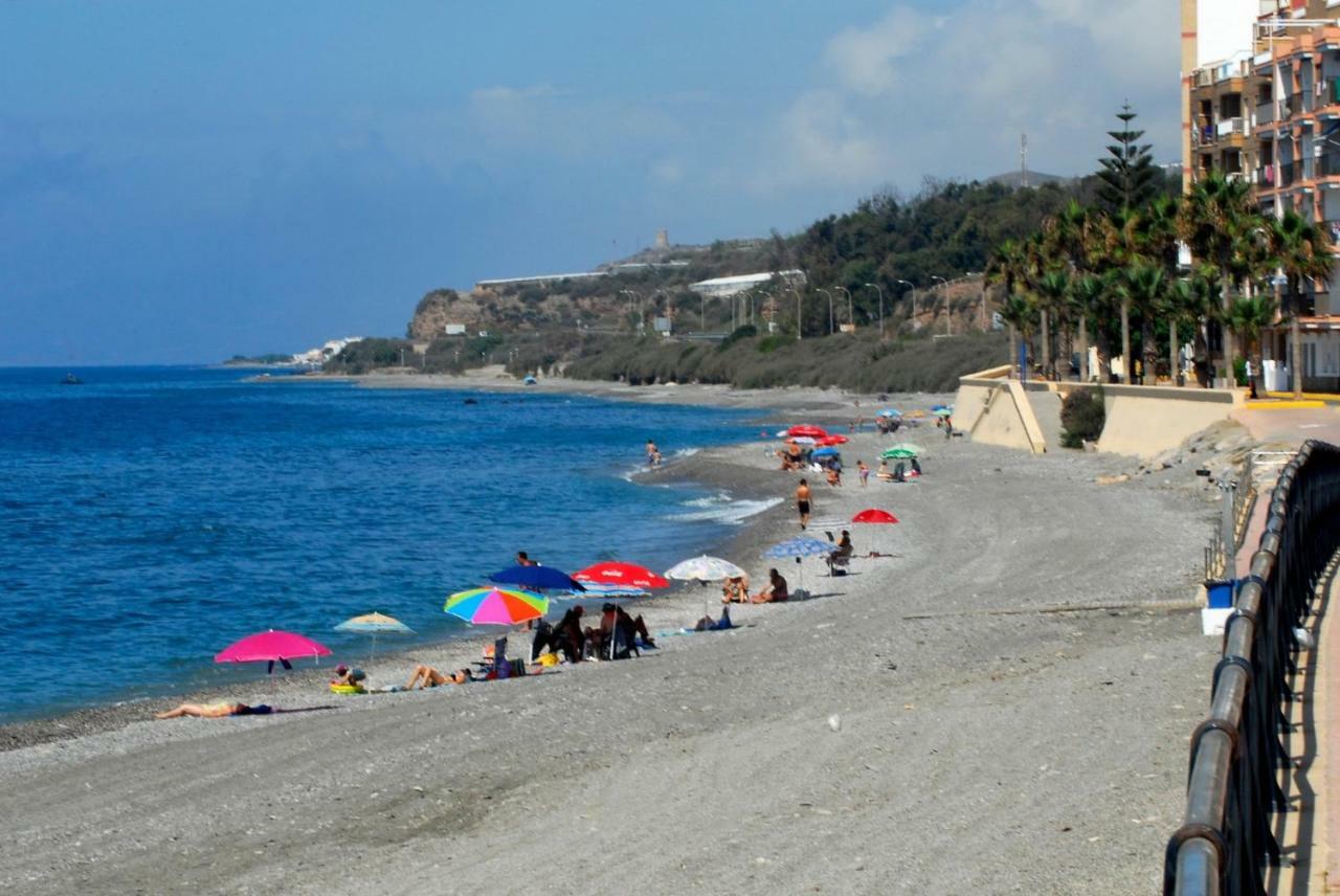 הוילה אדרה Casa Playa De Guainos מראה חיצוני תמונה